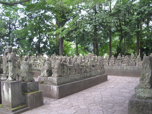 Gohyaku-Rakan Statues (3) at Kitain Temple